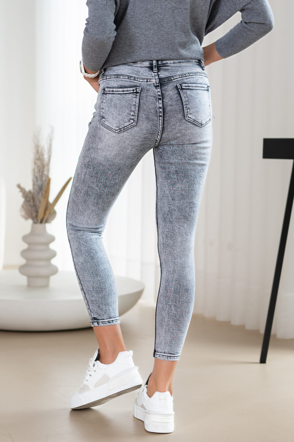 Spodnie ONLBOBBY Średnia talia Krój skinny Jeans - obrazek 8