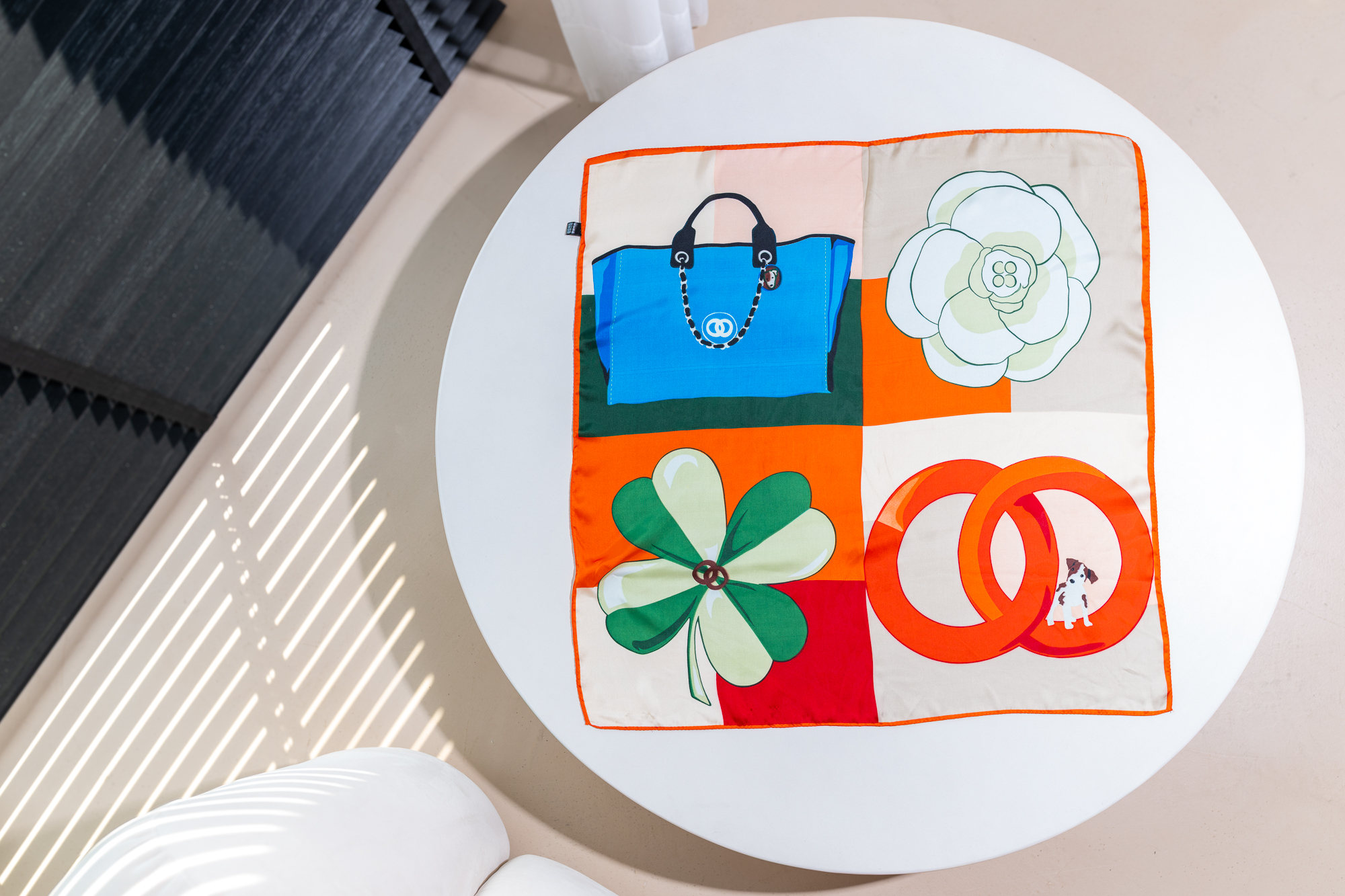 Stylowa chusta Elegancka Mix pięknych wzorów 70x70 cm - obrazek 22