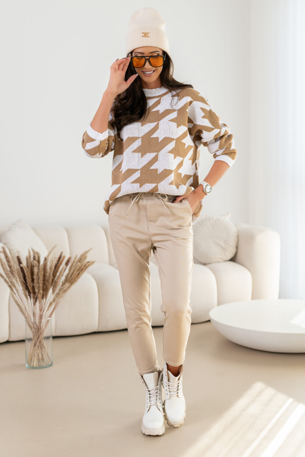 SWETER KARLI - obrazek 3